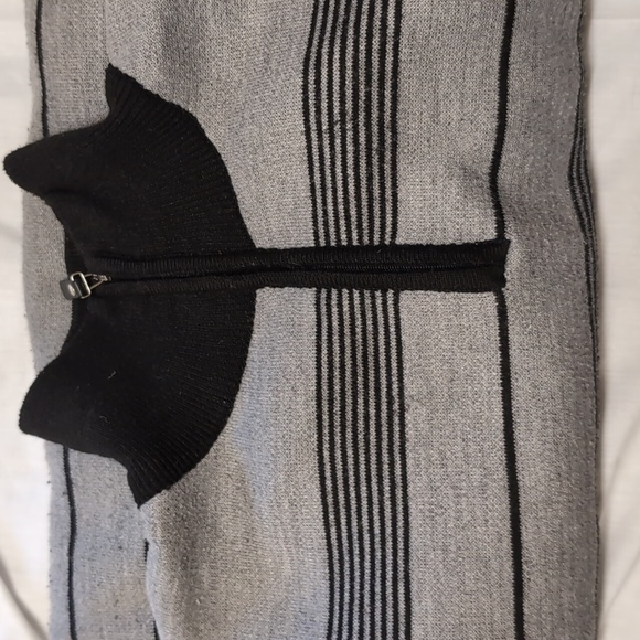 Men's XL long sleeve sweater - Picture 4 of 4